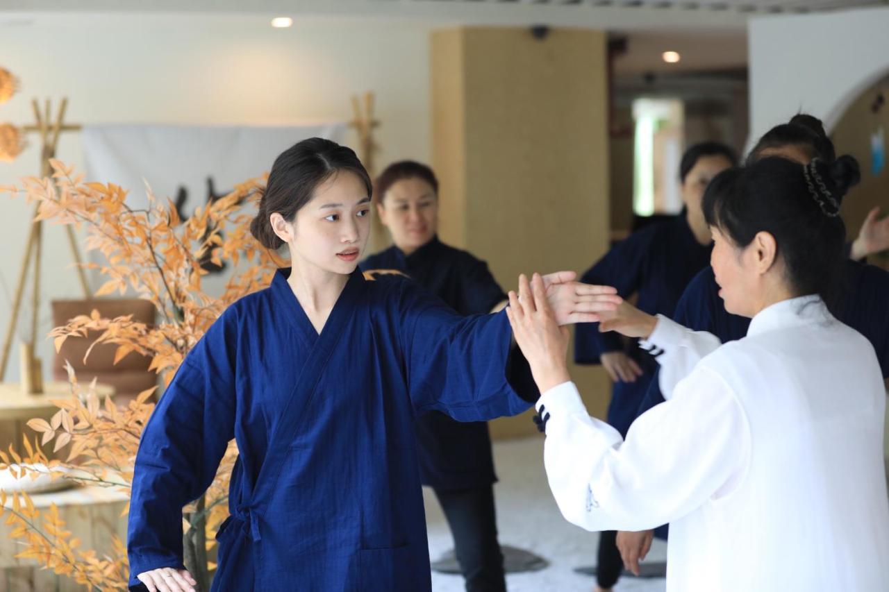 乐山上善居养心禅景酒店 Shangshan Zen Hotel Lösan Kültér fotó